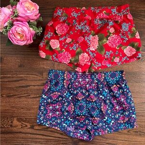 City Streets bundle of shorts, size L